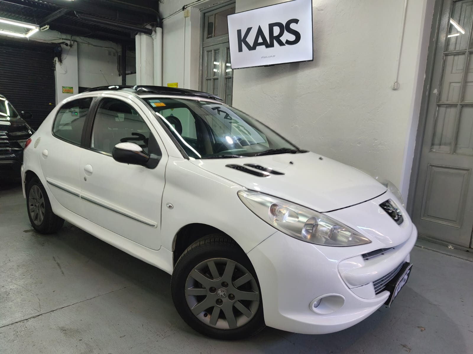 Object 207 PEUGEOT 207 1.4 FELINE 2012 | KARS